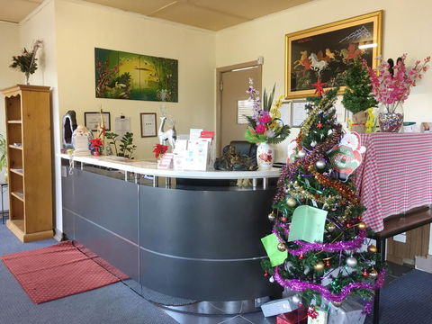 Statesman Motor Inn - Australian Directory 1