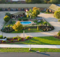 Statesman Motor Inn - Australian Directory