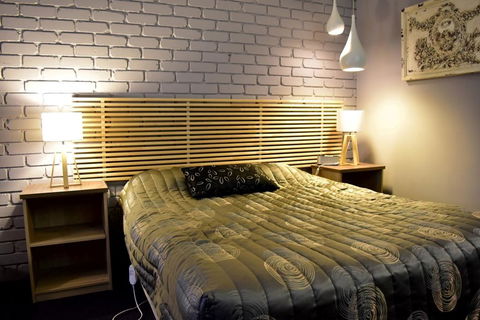 Strzelecki Motor Lodge - Australian Directory 2