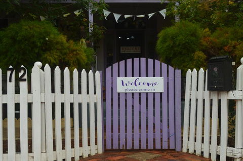 Suites On Avon - Australian Directory 2