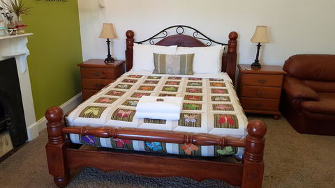 Suites On Avon - Australian Directory 1