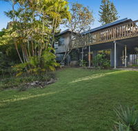 Summer Place - 24 Shearwater Street - Australian Directory