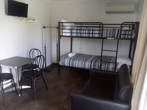 Summit Cabin - Australian Directory 1