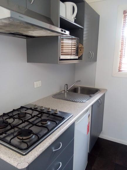 Summit Cabin - Australian Directory 3
