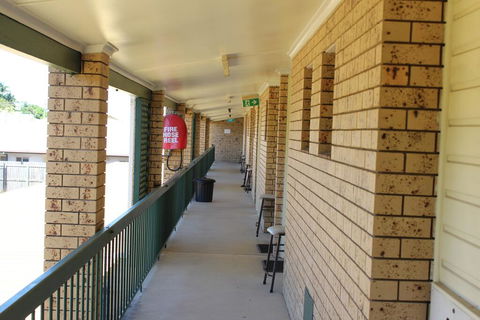 Sun Plaza Motel - Mackay - Australian Directory 3