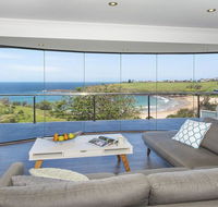 Sunrise Over Easts 2 - ocean views walk to beach - Australian Directory