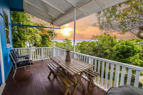 Sunset Villa - Australian Directory 1