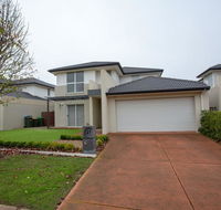 Superb Luxe 5BR housePoint Cook near lake - Australian Directory