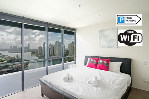 Superb Surfers Paradise Apartment - Top Location! - Australian Directory 0