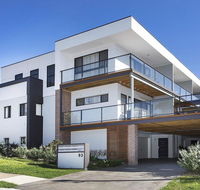 Surf Beach Townhouse - Australian Directory