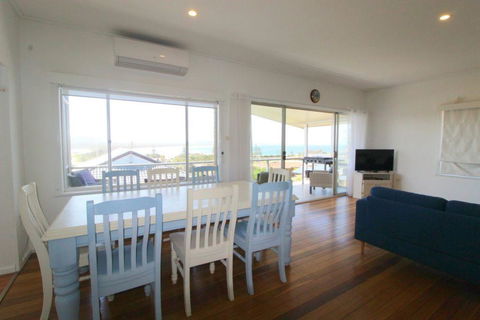 Surf Break & Ocean Break - Australian Directory 2