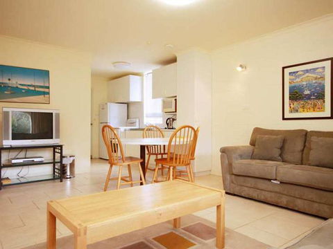 Surfsea - Villa Manyana 32 - Australian Directory 0