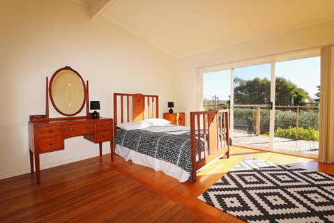 Surfside - Australian Directory 3