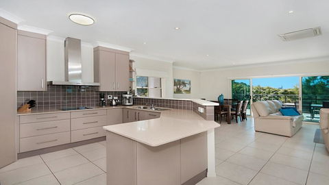 Surfside @ Shellys - East Ballina - Australian Directory 3