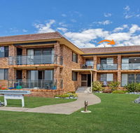 Surfspray 4 - Pebbly Beach - Australian Directory