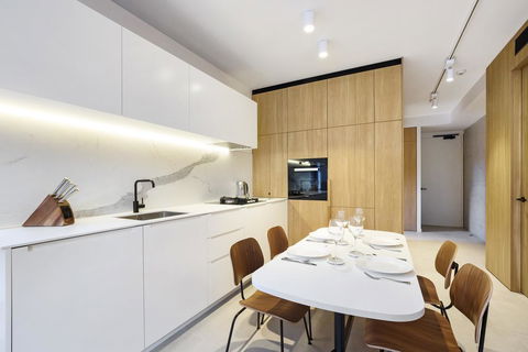 Surry Hills Modern Furnished Self-Contained Apartment (ELZ) - Australian Directory 3