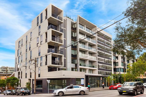 Surry Hills Modern Furnished Self-Contained Apartment (ELZ) - Australian Directory 0