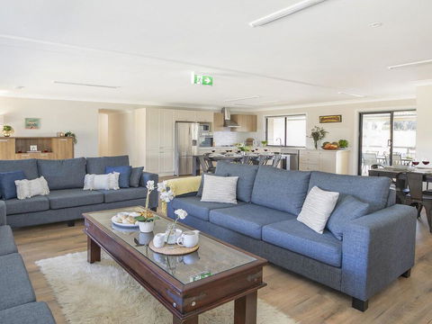 Sutton Forest Retreat Jimmy's Homestead - Australian Directory 3