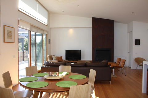 Swan-Sea - Australian Directory 2