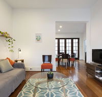 Sweetgum on Lefroy - Australian Directory
