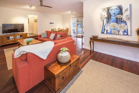 Swell Shack - Australian Directory 2
