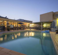 Sydney Beachouse YHA - Australian Directory