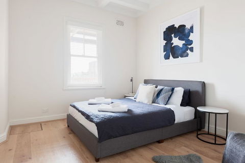 Sydney City CDB Water Views Close To Harbour Bridge And Opera House - Australian Directory 2