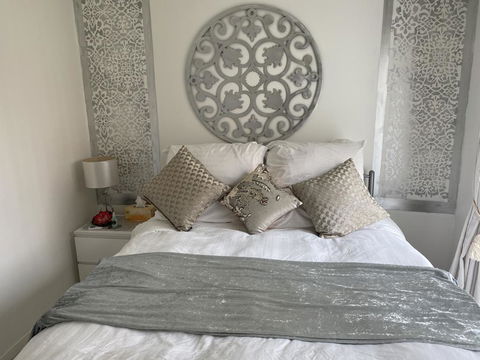 Sydney Executive Garden Apartments - Australian Directory 1
