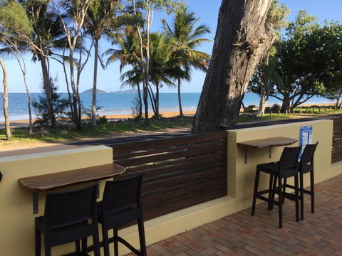 Taihoa Holiday Units Adults Only - Australian Directory 2