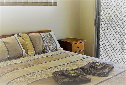 Taits Place Vineyard B & B - Australian Directory 1