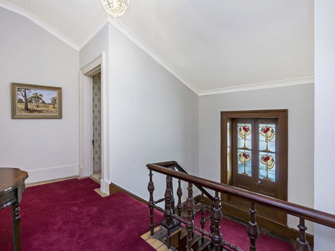 Talara Manor - Australian Directory 2