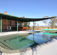 Talga Escape Rothbury with pool and views - Australian Directory