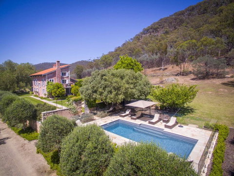 Talits Vineyard Estate - Australian Directory 1