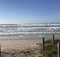 Tallow Beach Motel - Australian Directory