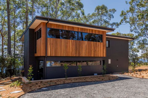 Tallwood 24, NARRWALLEE - Australian Directory 0