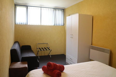 Tamar Cove Motel - Australian Directory 2