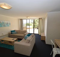 Tanderra 2 - Australian Directory