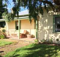 Tarndwarncoort - Farmer's Cottage - Australian Directory