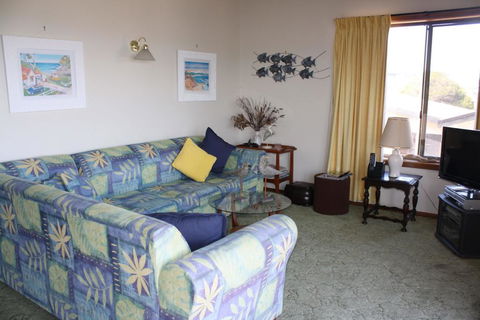 Tasmanviews - Australian Directory 2