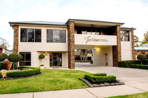 Tea House Motor Inn - Australian Directory 0