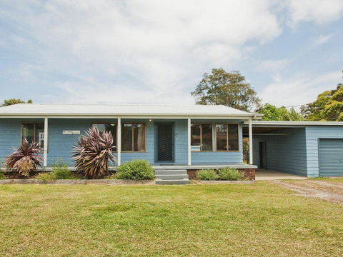 Tea Tree Cottage - Great Yard For Pets And Kids - Australian Directory 0