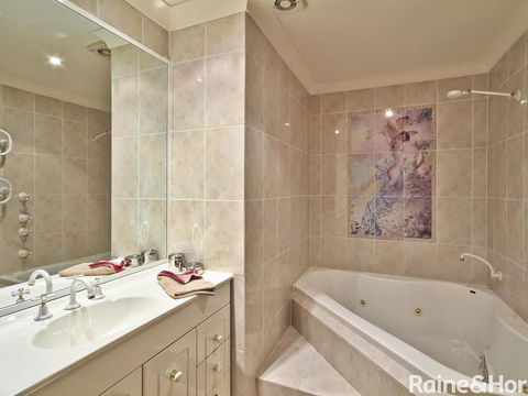 Terrigal Townhouse - 1/21 Campbell Crescent, Terrigal - Australian Directory 2