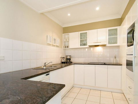 Terrigal Townhouse - 1/21 Campbell Crescent, Terrigal - Australian Directory 1