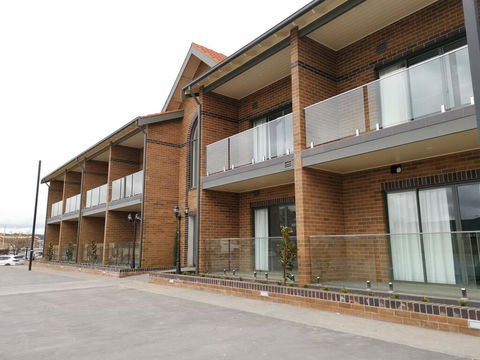 The Abbey Motel Goulburn - Australian Directory 2