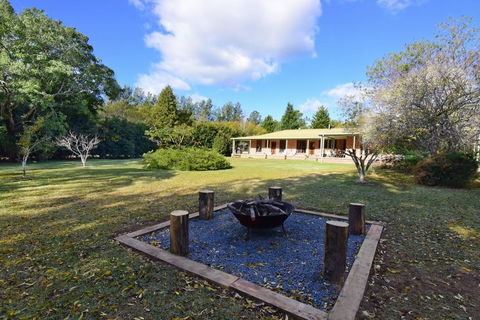 The Ambers - Comfortable Family Getaway! - Australian Directory 0