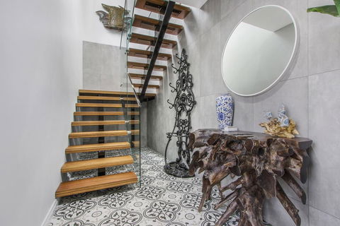 The Apartment, Metung - Australian Directory 2