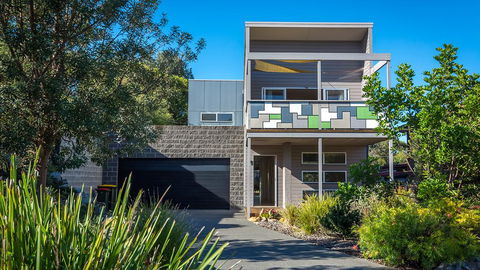 The Art House - Australian Directory 1