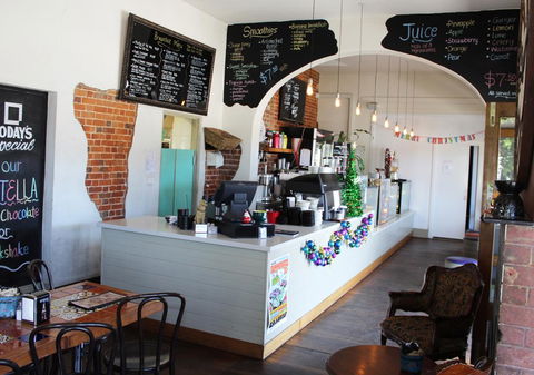 The Astor Hotel Motel - Australian Directory 3