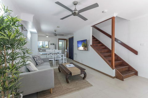The Barefoot Beach Cottage - Australian Directory 0