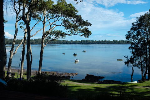 The Basin Waterfront - Australian Directory 2